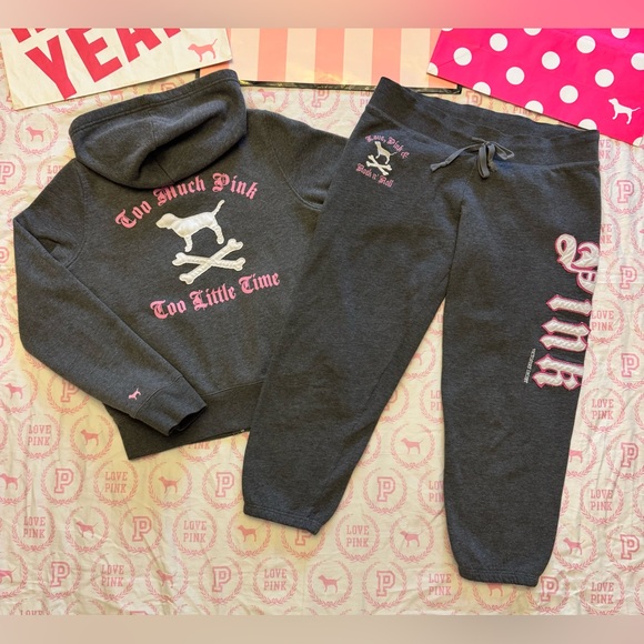 VS PINK VINTAGE Y2K SET HOODIE & SWEATPANTS ROCK N ROLL DOG SKULL CROSSBONES MED